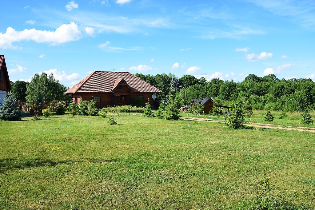 Willa Limajno Cerkiewnik Exteriör bild