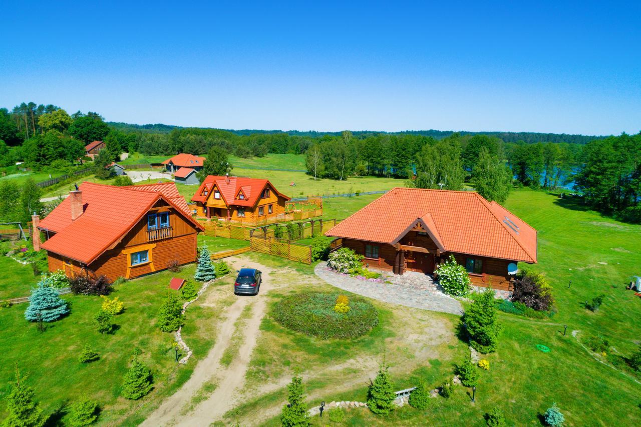 Willa Limajno Cerkiewnik Exteriör bild
